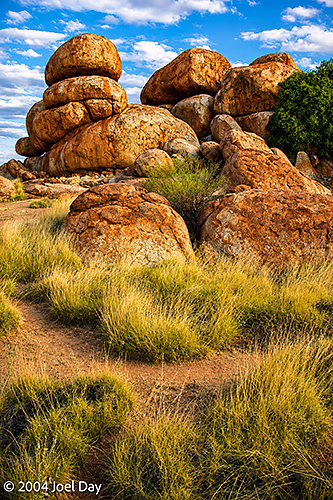 Devils Marbles (Karlu Karlu), north of Alice Springs, Northern Territory