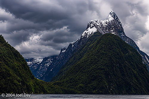 Milford Sound in Fiordland National Park, South Island, New Zealand