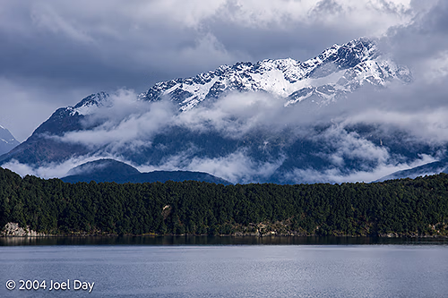 Lake Te Anau and Fiordland National Park, South Island, New Zealand 