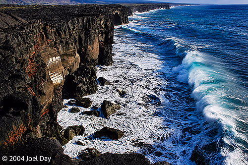 Pacific Ocean waves crashing into volcanic coast, Hawai'i Volcanoes National Park, Island of Hawai'i, Hawai'i