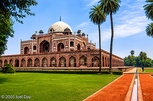 The Tomb of the Mughal Emperor Humayun (commissioned in 1558), Delhi, India