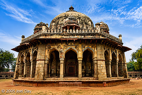 The Tomb of the Mughal Emperor Humayun (commissioned in 1558), Delhi, India