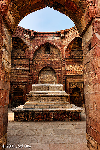 Monuments and Buildings of the Qutb Minar complex (finished in 1368), Delhi, India