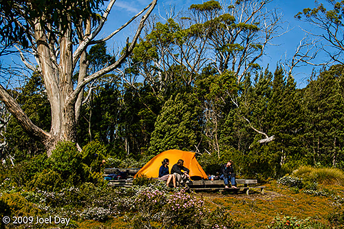 Campers near Lake Windermere, Overland Track, Tasmania