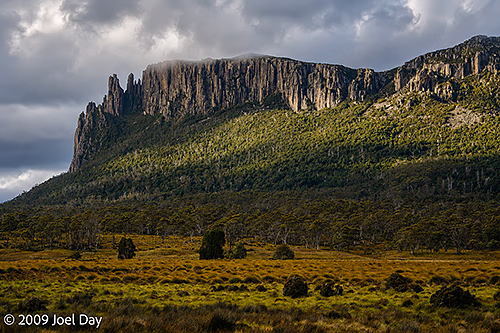 View of Mount Oakleigh (1286m) from the Pelion Hut on the Overland Track in Tasmania