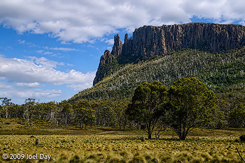 View of Mount Oakleigh (1286m) from the Pelion Hut on the Overland Track in Tasmania