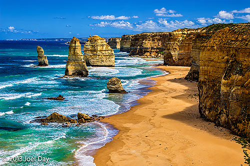 The Twelve Apostles along the Great Ocean Road, Port Campbell National Park, Victoria