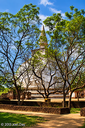 Kiri Vehera (Milk-White Stupa), Polonnaruwa, Sri Lanka